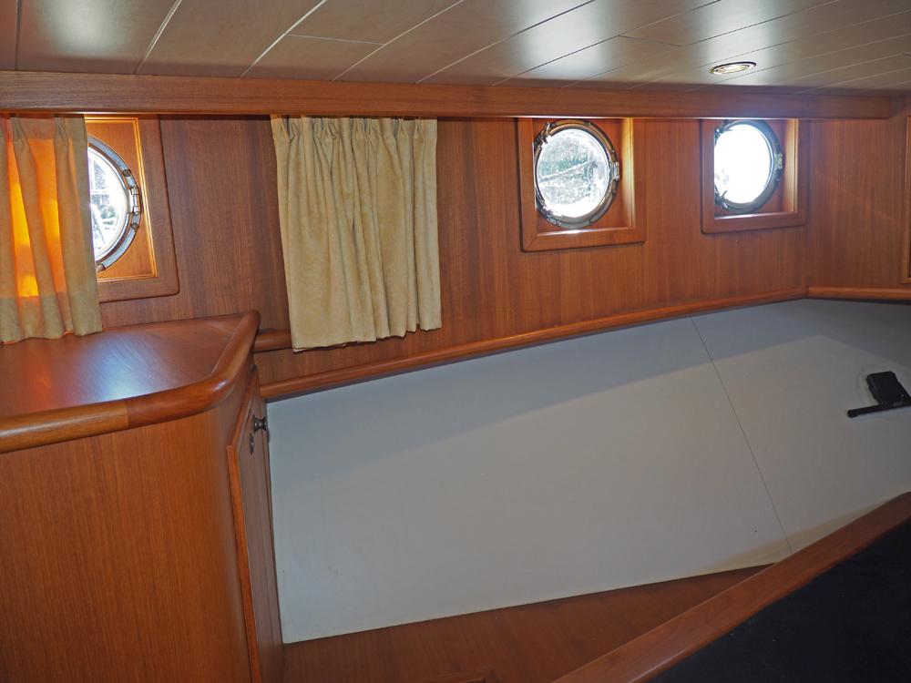 Cabin en avant, H&eacute;bergements